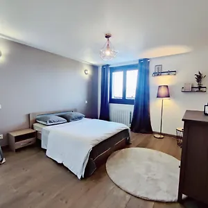  Apartment Vigny Du Frankreich