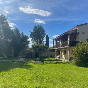flat-caumont-sur-durance.aixenprovencehotels.org/
