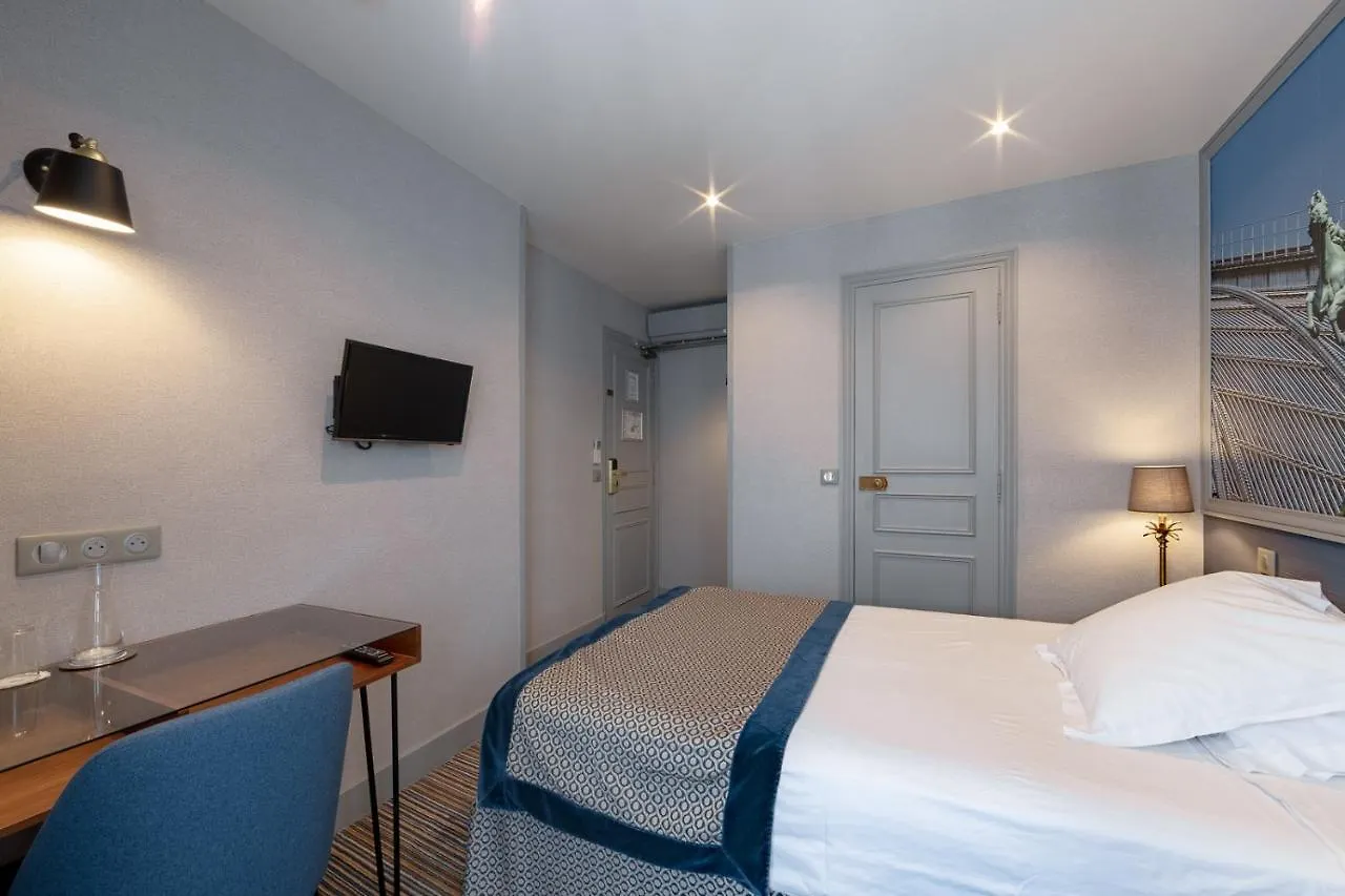 Hotel Saint Christophe Paris 3*,  France
