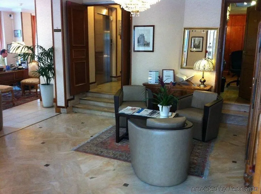 Hotel Saint Christophe Paris