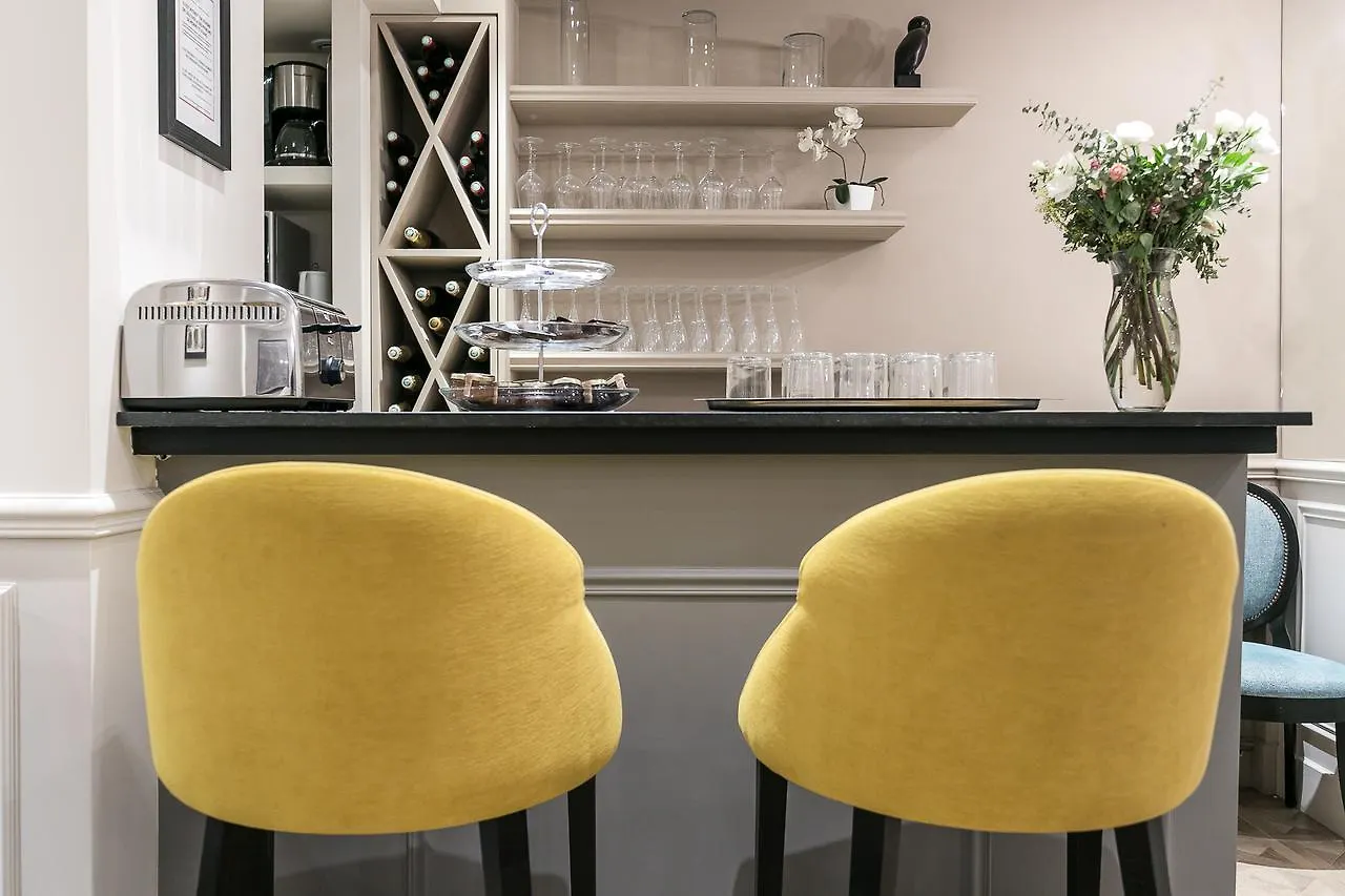 Hotel Saint Christophe Paris