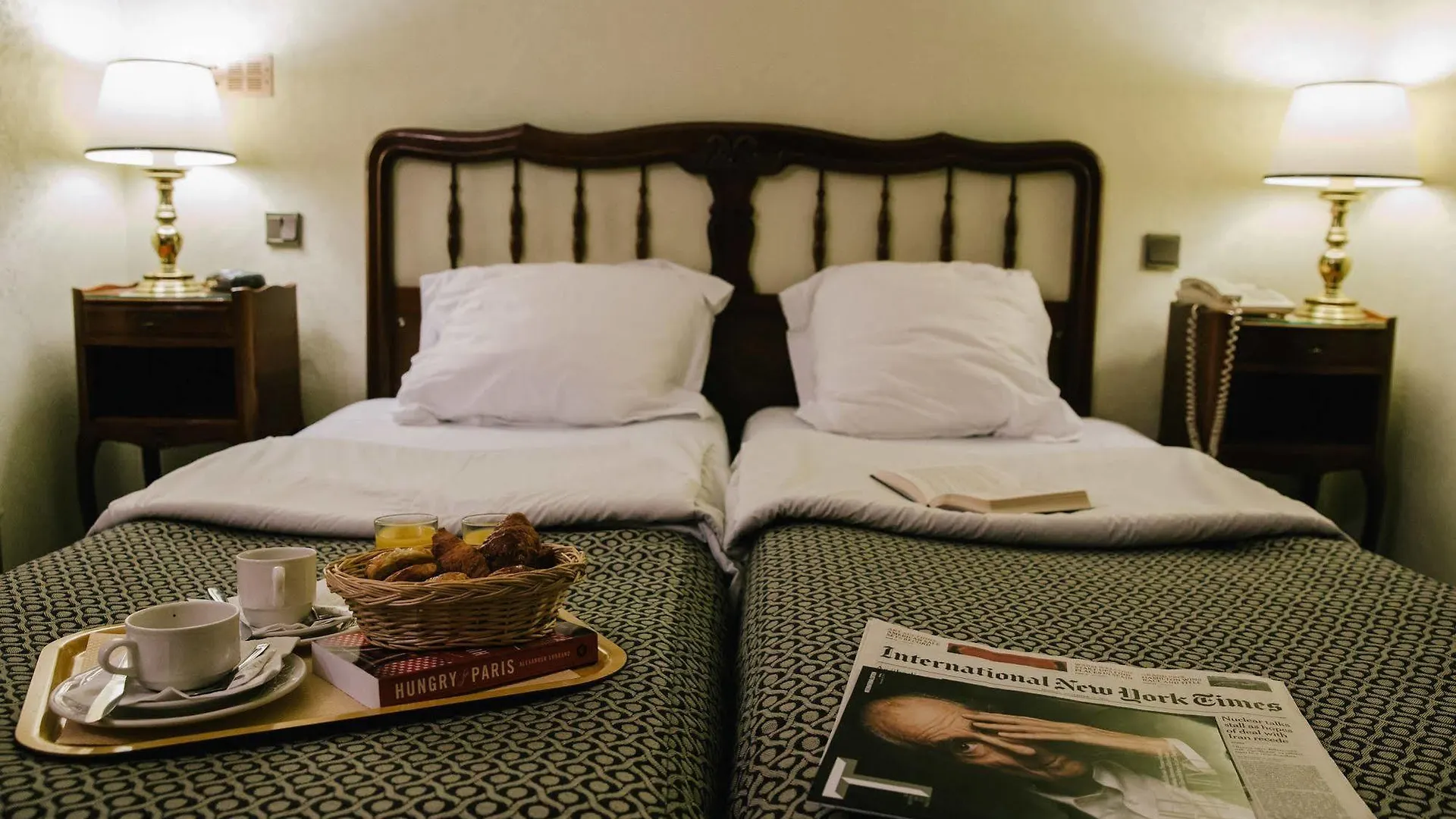 Hotel Saint Christophe Paris 3*,